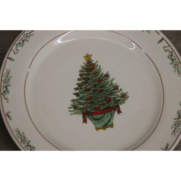 East Bay Import Co Ceramic Christmas Tree Holly Plates Set 7.5 & 10.5 Inches - Picture 5 of 10